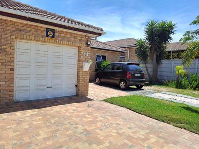 House For Sale in Brackenfell South, Cape Town