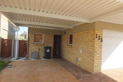 Duplex For Rent in Protea Heights, Brackenfell