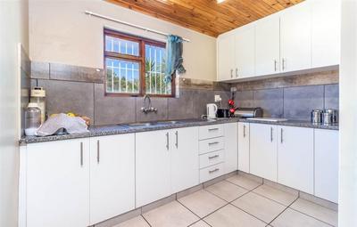 House For Sale in Windsor Park, Cape Town